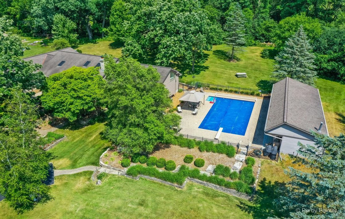 1088 Center Drive