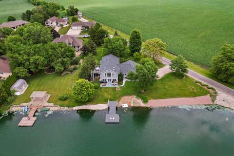 Tiny photo for 102 Lake View Drive, Fairbury, IL 61739 (MLS # 12692172)