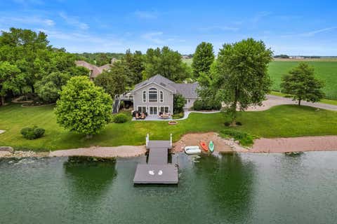 Photo of 102 Lake View Drive, Fairbury, IL 61739 (MLS # 12692172)