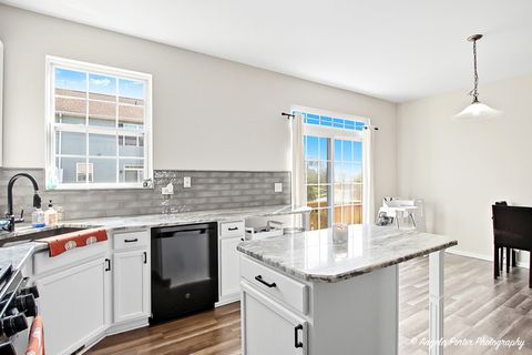 Tiny photo for 1477 W Sedgewood Court, Round Lake, IL 60073 (MLS # 12510266)