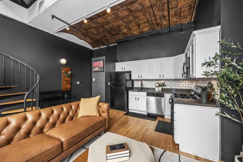 Tiny photo for 633 S PLYMOUTH Court #301, Chicago, IL 60605 (MLS # 12709051)