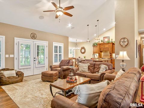 Tiny photo for 432 INDIAN TRAIL Drive, Pinckneyville, IL 62274 (MLS # EB455262)