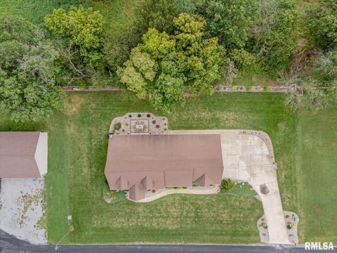 Tiny photo for 432 INDIAN TRAIL Drive, Pinckneyville, IL 62274 (MLS # EB455262)