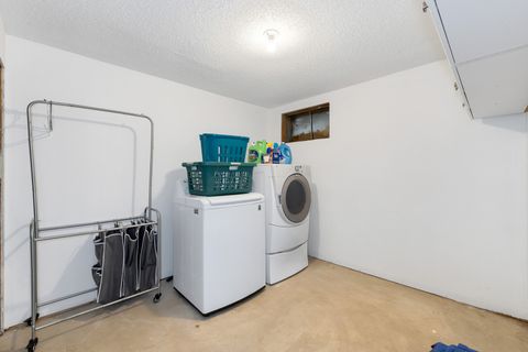 Tiny photo for 301 Lilas Court, New Lenox, IL 60451 (MLS # 12619481)