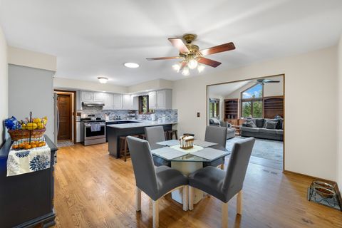 Tiny photo for 301 Lilas Court, New Lenox, IL 60451 (MLS # 12619481)