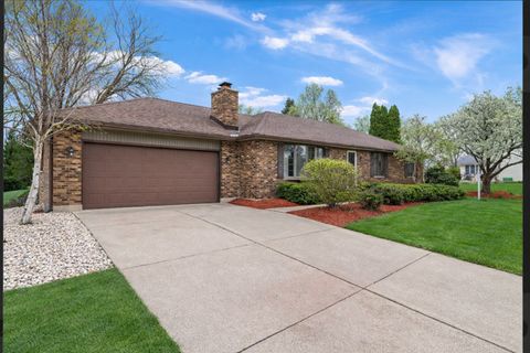 Tiny photo for 301 Lilas Court, New Lenox, IL 60451 (MLS # 12619481)