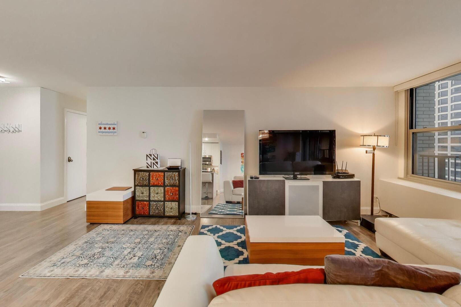 400 E RANDOLPH Street 2425