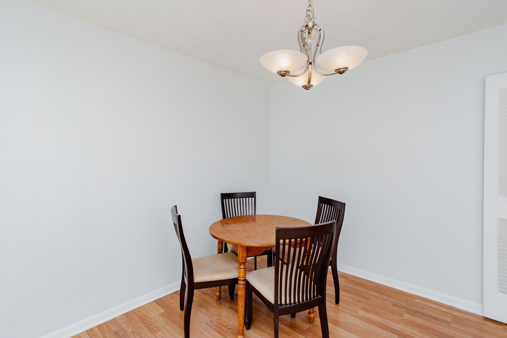 5901 N Sheridan Road 9G