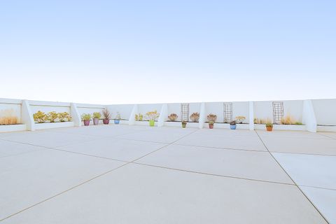 Tiny photo for 5901 N Sheridan Road #9G, Chicago, IL 60660 (MLS # 12517174)