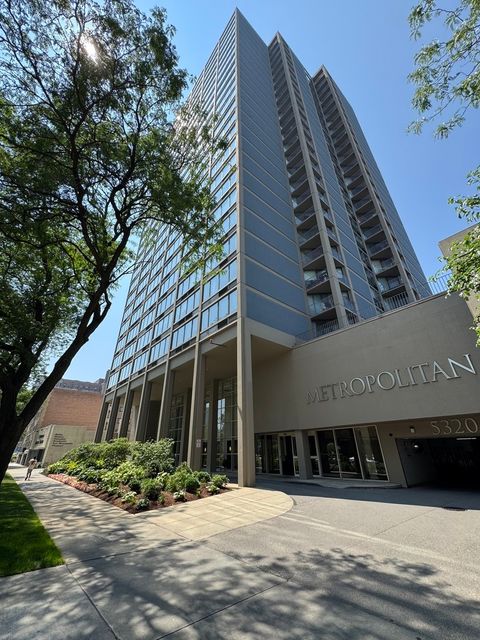 Photo of 5320 N Sheridan Road #1301, Chicago, IL 60640 (MLS # 12439430)