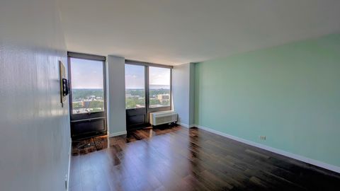 Tiny photo for 5320 N Sheridan Road #1301, Chicago, IL 60640 (MLS # 12439430)