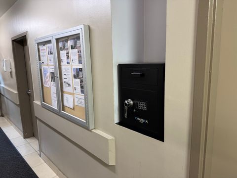 Tiny photo for 5320 N Sheridan Road #1301, Chicago, IL 60640 (MLS # 12439430)