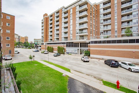 Tiny photo for 1633 River Street #2A, Des Plaines, IL 60016 (MLS # 12758903)