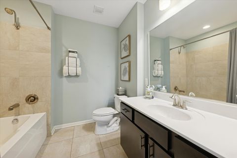 Tiny photo for 300 Village Circle #207, Willow Springs, IL 60480 (MLS # 12469330)