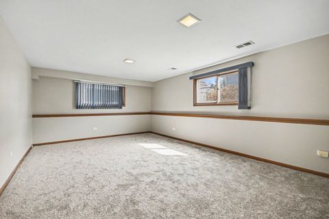 Tiny photo for 4029 N Grant Street, Westmont, IL 60559 (MLS # 12603705)