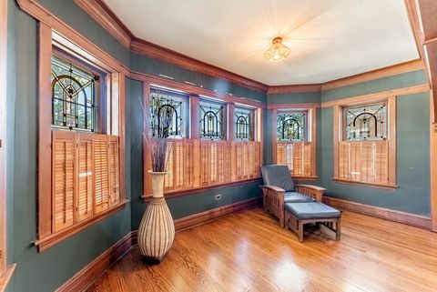 Tiny photo for 1914 Clinton Avenue, Berwyn, IL 60402 (MLS # 12490118)