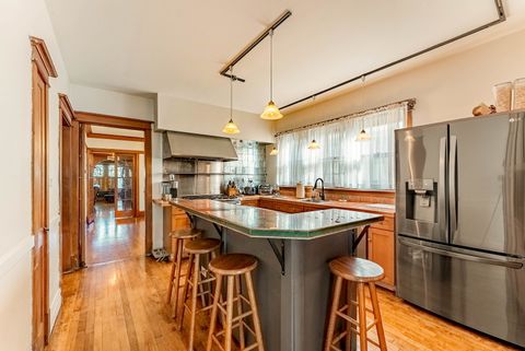 Tiny photo for 1914 Clinton Avenue, Berwyn, IL 60402 (MLS # 12490118)