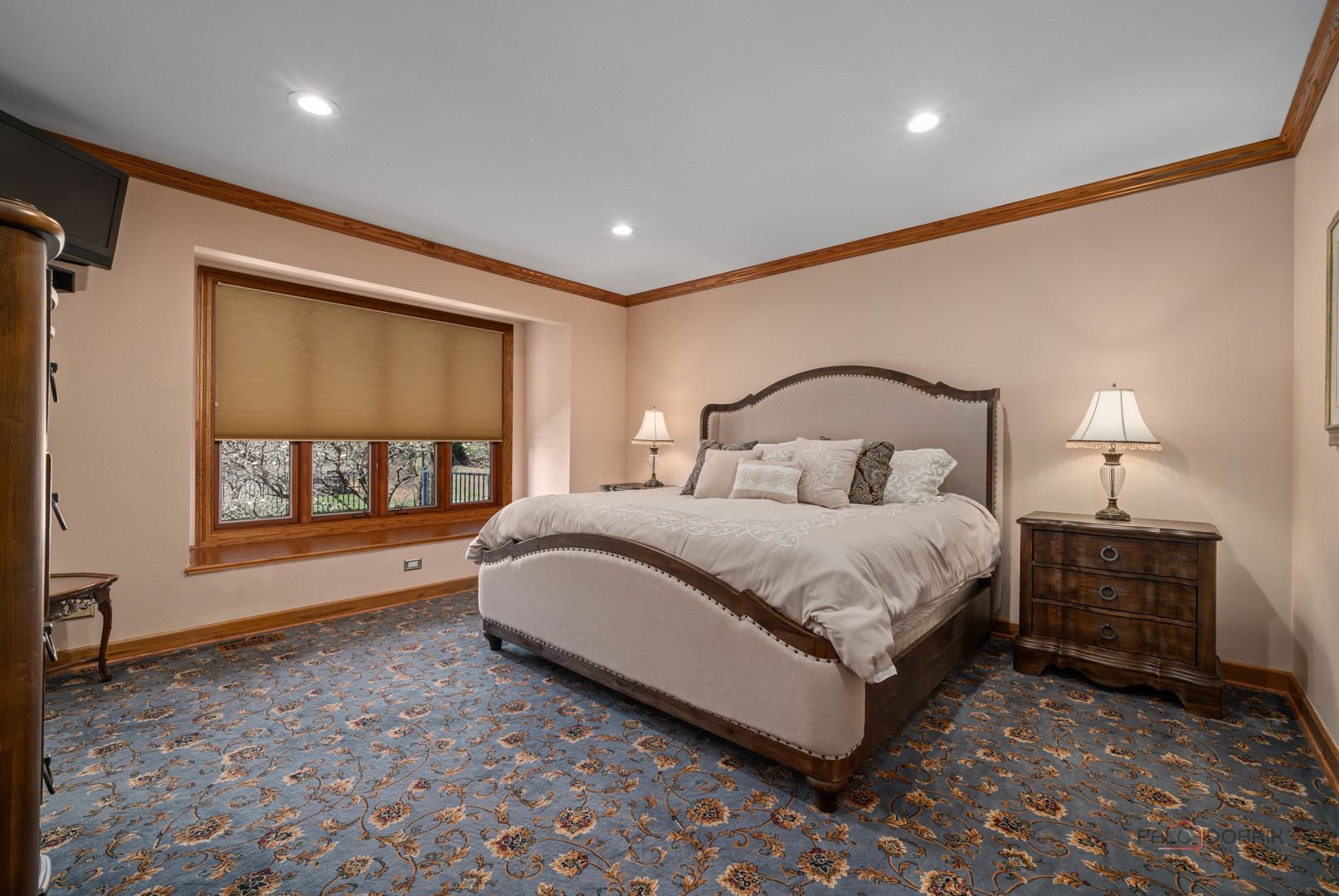 Lake Forest, Illinois 60045, United States, 5 Bedrooms Bedrooms, ,7 BathroomsBathrooms,Residential,Active,203524