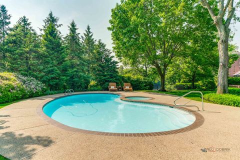 Tiny photo for 1330 Kurtis Lane, Lake Forest, IL 60045 (MLS # 12463795)