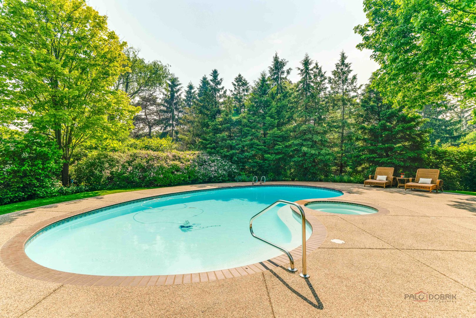 Lake Forest, Illinois 60045, United States, 5 Bedrooms Bedrooms, ,7 BathroomsBathrooms,Residential,Active,203524