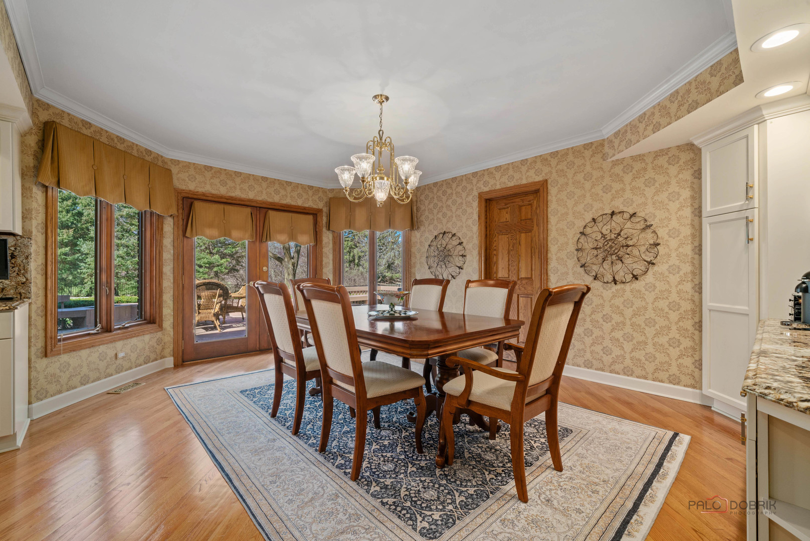 Lake Forest, Illinois 60045, United States, 5 Bedrooms Bedrooms, ,7 BathroomsBathrooms,Residential,Active,203524