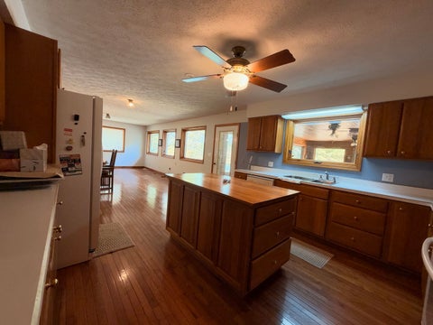 Tiny photo for 15473 Lake Moses Lane, Benton, IL 62812 (MLS # 12793614)