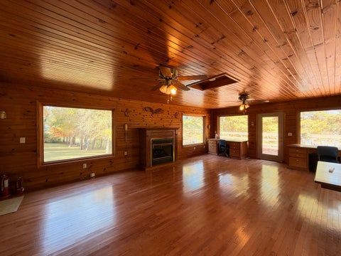 Tiny photo for 15473 Lake Moses Lane, Benton, IL 62812 (MLS # 12793614)