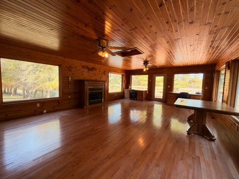 Tiny photo for 15473 Lake Moses Lane, Benton, IL 62812 (MLS # 12793614)