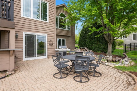 Tiny photo for 430 Alberosky Way, Batavia, IL 60510 (MLS # 12749637)
