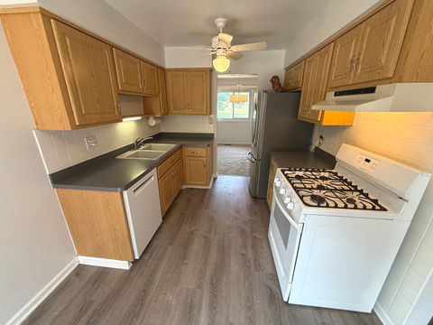 Tiny photo for 1440 Blackburn Street, Wheaton, IL 60189 (MLS # 12711041)