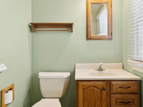 Tiny photo for 156 Blueberry Road, Libertyville, IL 60048 (MLS # 12488948)