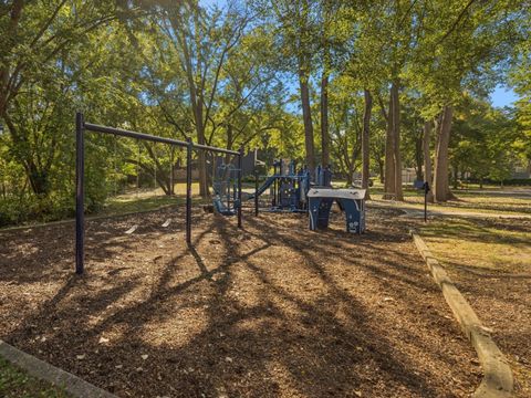 Tiny photo for 156 Blueberry Road, Libertyville, IL 60048 (MLS # 12488948)