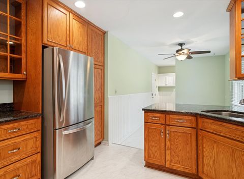 Tiny photo for 156 Blueberry Road, Libertyville, IL 60048 (MLS # 12488948)