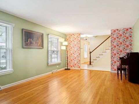 Tiny photo for 156 Blueberry Road, Libertyville, IL 60048 (MLS # 12488948)