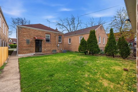 Tiny photo for 6443 W 26th Street, Berwyn, IL 60402 (MLS # 12621871)