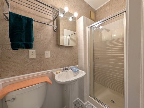 Tiny photo for 1326 W Albion Avenue #1, Chicago, IL 60626 (MLS # 12562259)