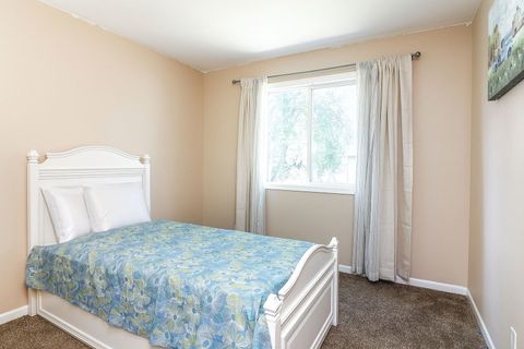 Tiny photo for 812 W Appletree Lane, Bartlett, IL 60103 (MLS # 12598583)