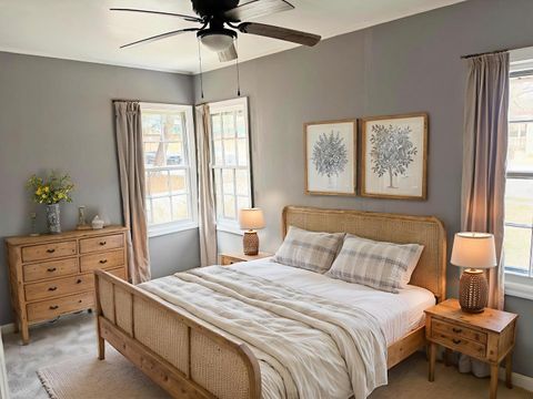 Tiny photo for 206 E 5th Street, Metropolis, IL 62960 (MLS # 12564034)