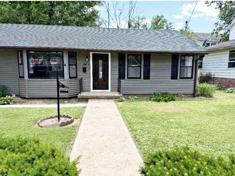Tiny photo for 206 E 5th Street, Metropolis, IL 62960 (MLS # 12564034)