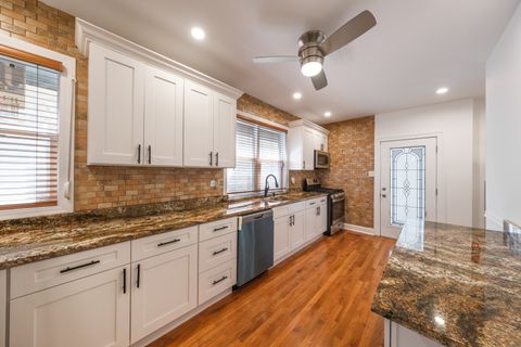 Tiny photo for 7612 S Honore Street, Chicago, IL 60620 (MLS # 12625057)