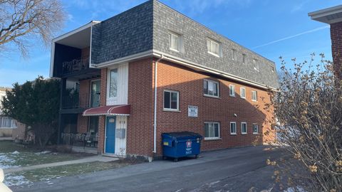 Photo of La Grange, IL 60525 (MLS # 12540375)