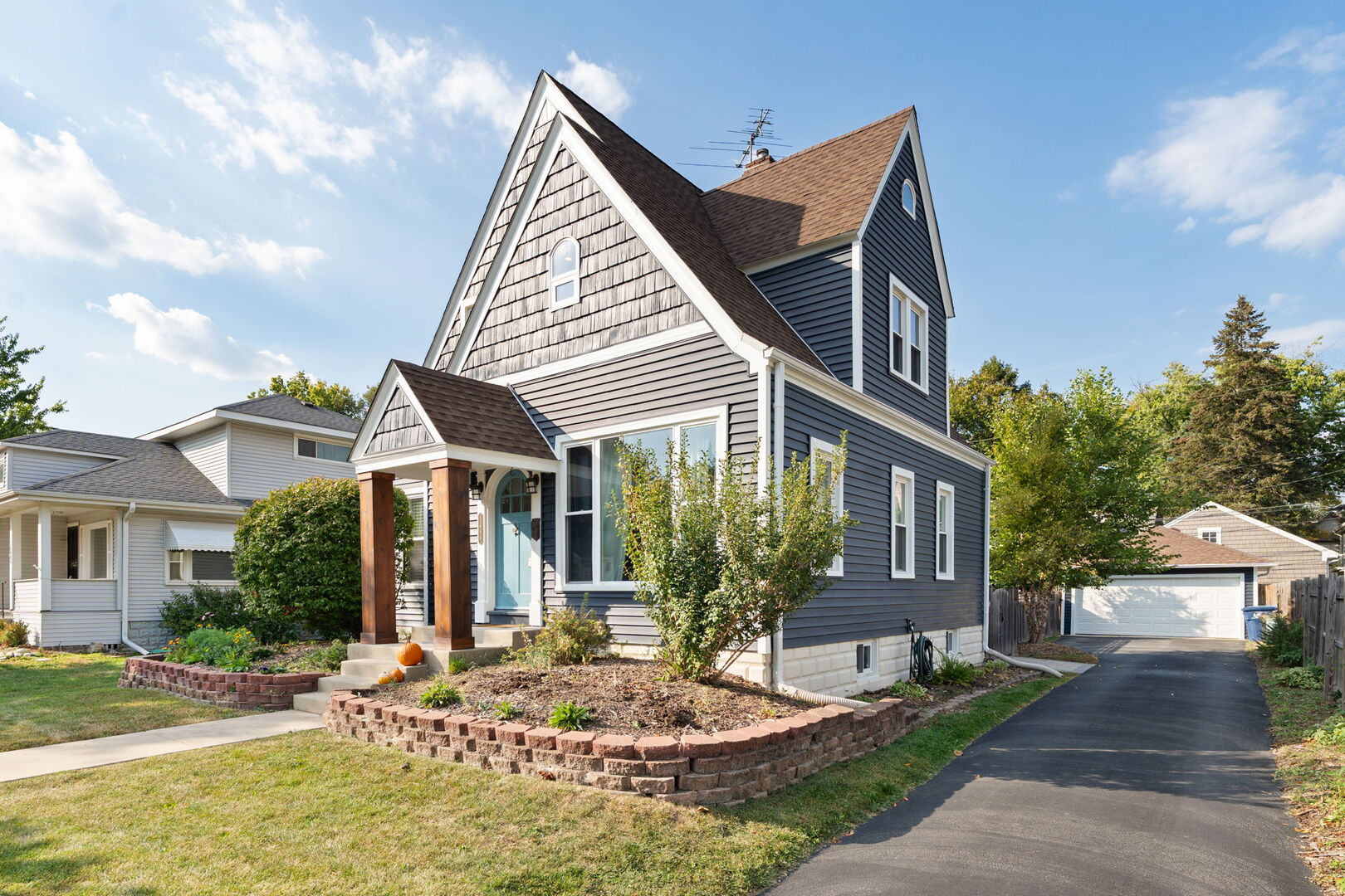 1488 Van Buren Avenue