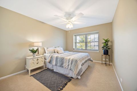 Tiny photo for 660 Versailles Court #A, Elk Grove Village, IL 60007 (MLS # 12597925)