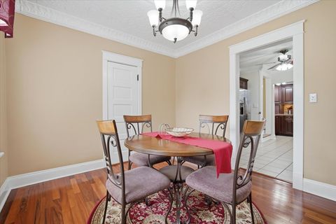 Tiny photo for 1406 W Empire Street, Bloomington, IL 61701 (MLS # 12682599)