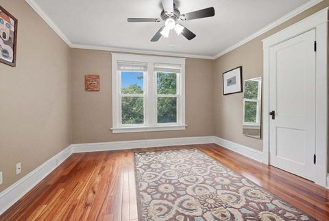 Tiny photo for 1406 W Empire Street, Bloomington, IL 61701 (MLS # 12682599)