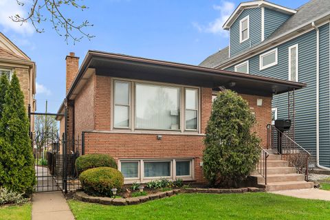 Tiny photo for 6421 S Knox Avenue, Chicago, IL 60629 (MLS # 12603674)
