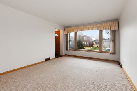 Tiny photo for 6421 S Knox Avenue, Chicago, IL 60629 (MLS # 12603674)