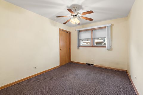 Tiny photo for 6421 S Knox Avenue, Chicago, IL 60629 (MLS # 12603674)