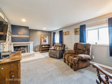 Tiny photo for 901 Aberdeen Drive, Crystal Lake, IL 60014 (MLS # 12434086)