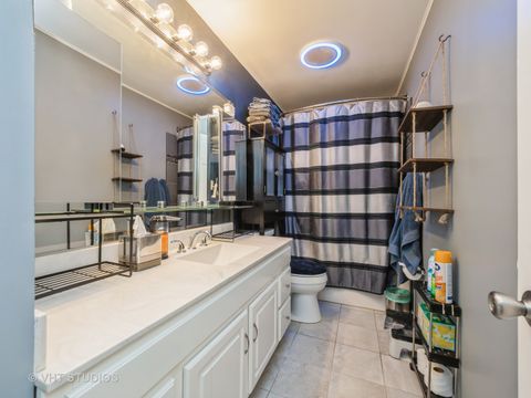 Tiny photo for 901 Aberdeen Drive, Crystal Lake, IL 60014 (MLS # 12434086)